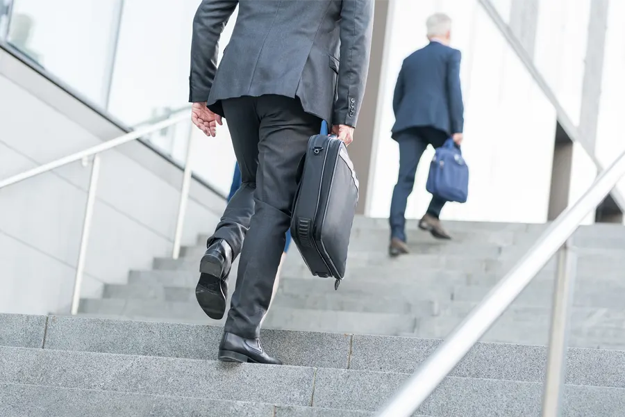 Business bag pánský batoh, který dobře vypadá